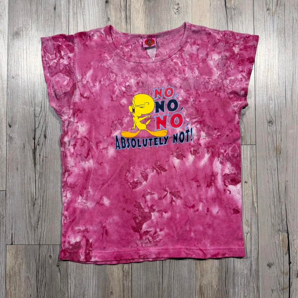 Pink tie-dye Tweety Bird graphic tee